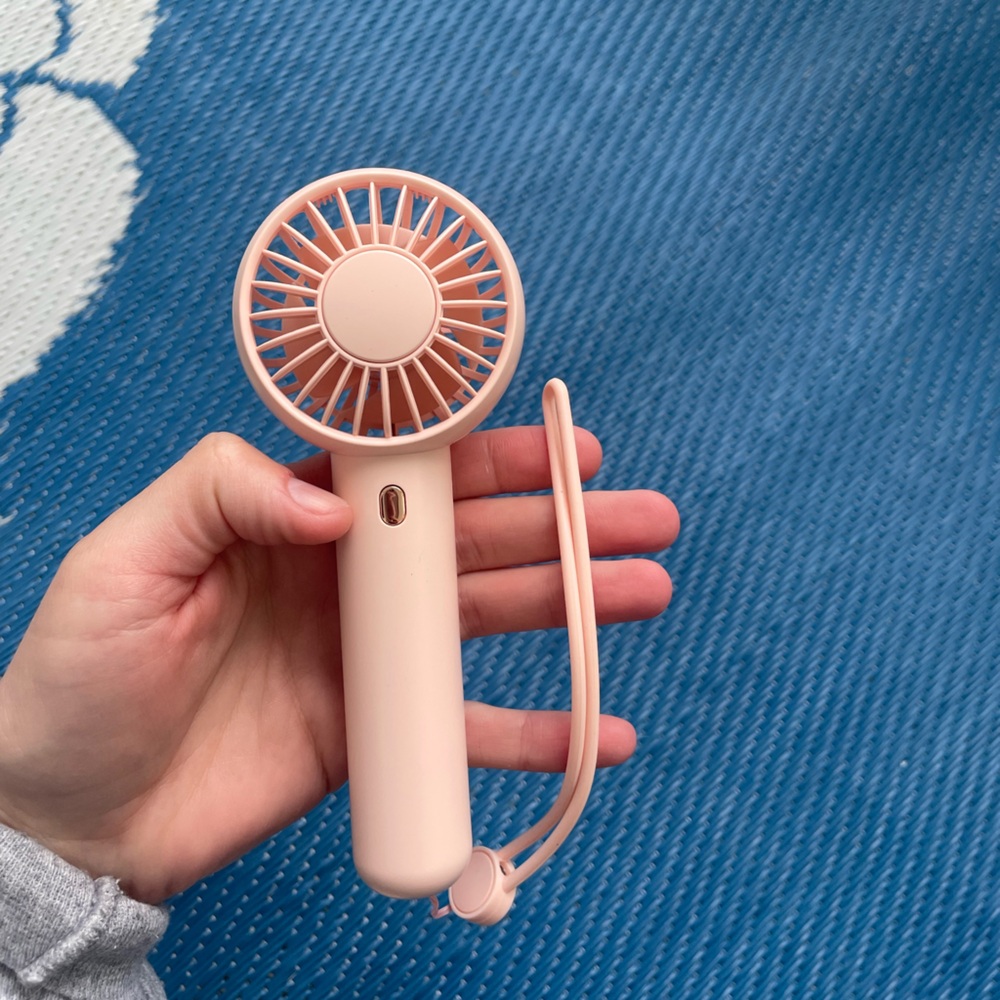 Portable Handheld Fan in Light Pink